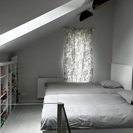 Maria Z Ogrodkiem I Parkingiem 아파트