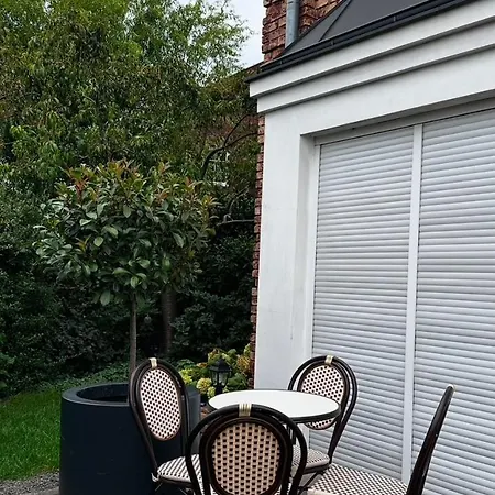 아파트 Maria Z Ogrodkiem I Parkingiem 스렘