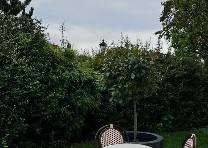 Maria Z Ogrodkiem I Parkingiem Apartment *